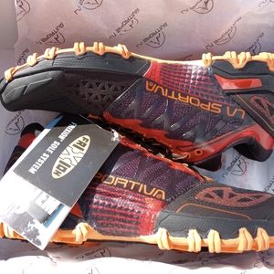 La Sportiva Bushido Original Brand New in Box Mens size 11 Flame FINAL PRICE!!!!